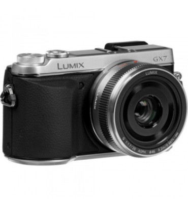 Panasonic Lumix DMC-GX7 Mirrorless Micro Four Thirds Digital Camera with 20mm f/1.7 II ASPH. Lens (Silver)