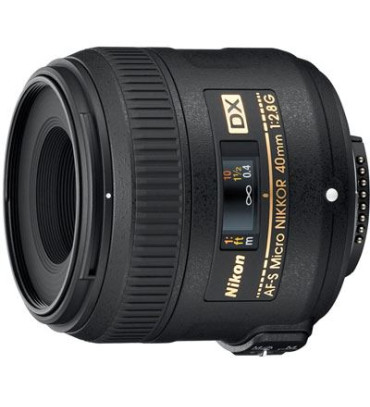 Nikon AF-S DX Micro-NIKKOR 40mm f/2.8G Lens