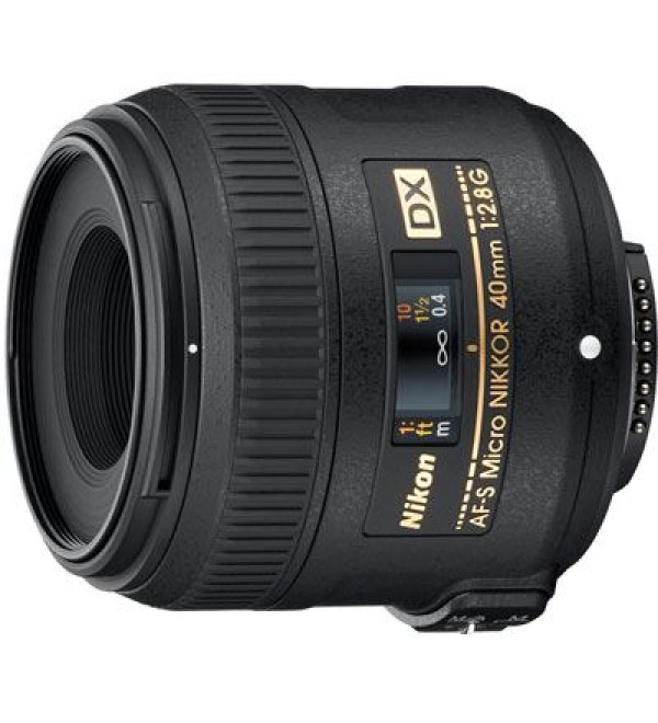 Nikon AF-S DX Micro-NIKKOR 40mm f/2.8G Lens
