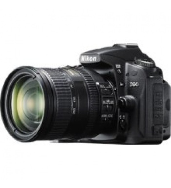 Nikon D90 Digital SLR Camera with Nkon AF-S DX 18-200mm VR Lens
