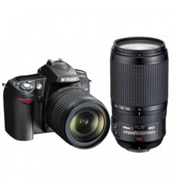 Nikon D90 Digital SLR Camera with Nikon AF-S DX 18-105mm and G AF-S VR 70-300mm Lenses