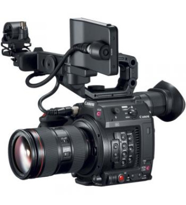 Canon EOS C200 with EF 24-105mm IS II USM Lens
