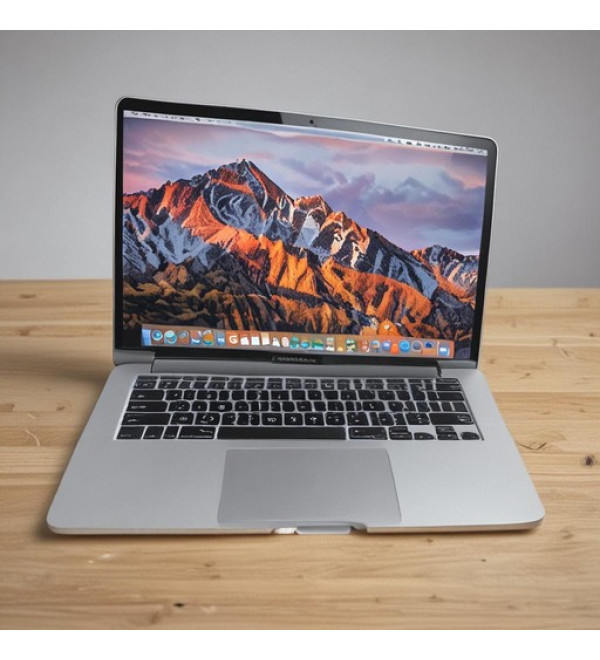 Apple MacBook Air 13-inch : M4 chip with 10-core CPU and 10-core GPU, 16GB, 512GB SSD - Silver