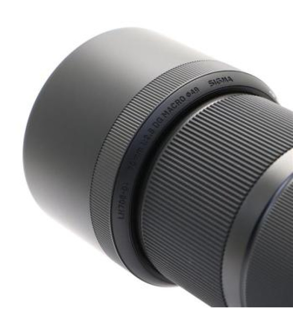 Sigma 70mm f/2.8 Art DG Macro for Sony E