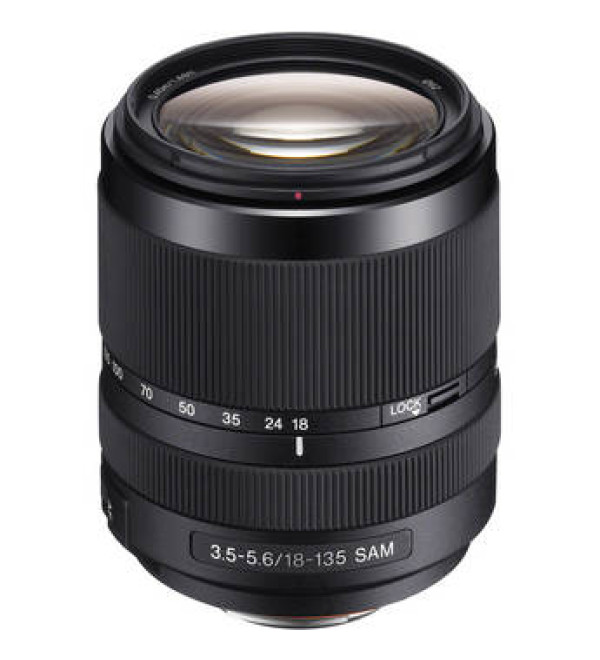 Sony 18-135mm f/ 3.5 5.6 Telephoto Zoom Lens